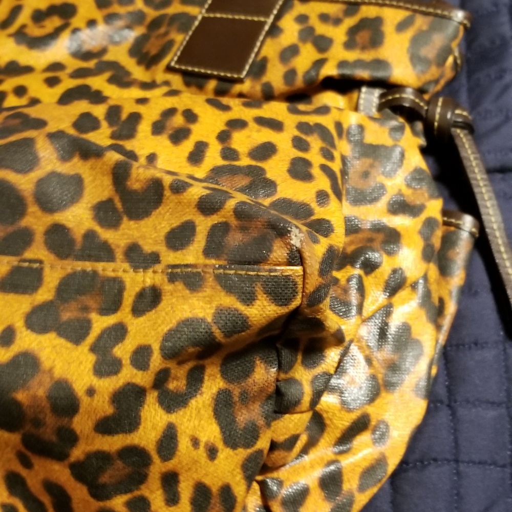Dooney bourke leopard - Picture 7 of 8